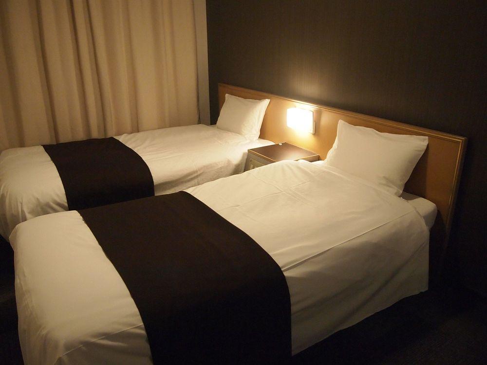 Hotel Livemax Osaka Namba Exteriör bild